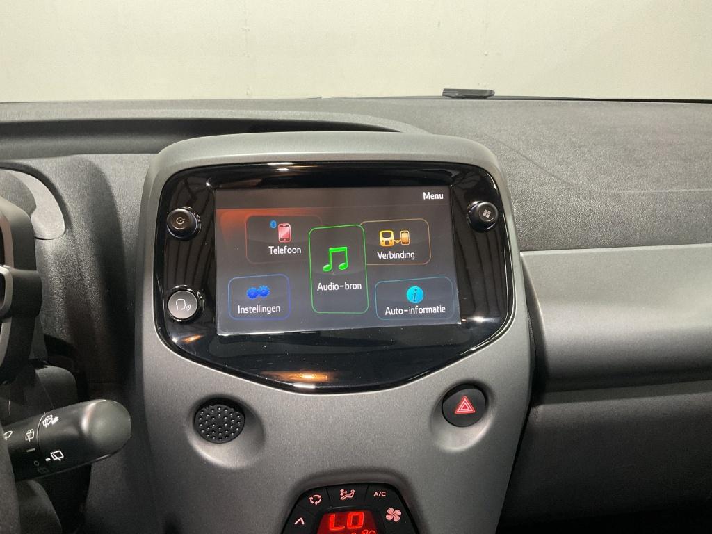 Toyota Aygo 1.0 vvt-i x-joy cabrio | clima | apple carplay |