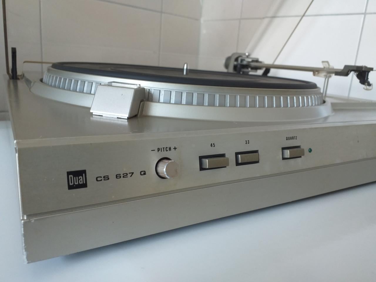 Dual CS 627Q  platenspeler