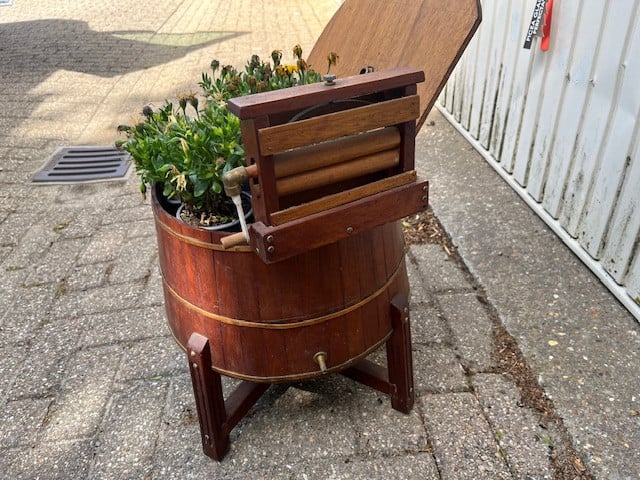 Bloembak  model Wasmachine