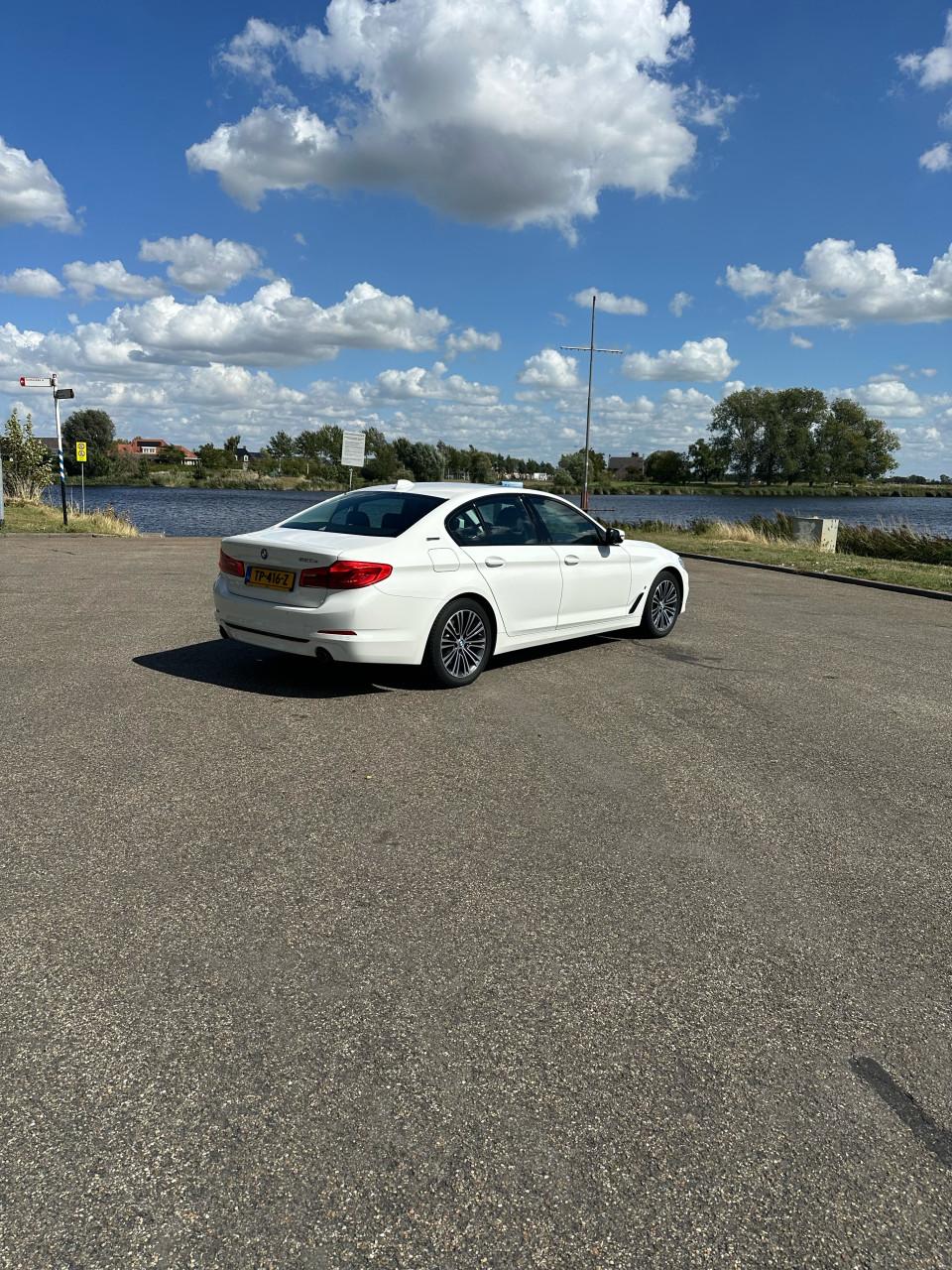 BMW 530e I Performance