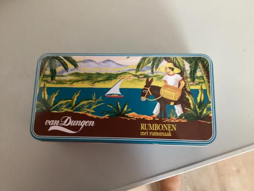 Blik rumbonen Van Dungen