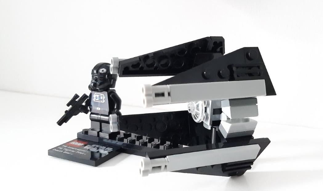LEGO Star Wars 9676: TIE Interceptor & Death Star