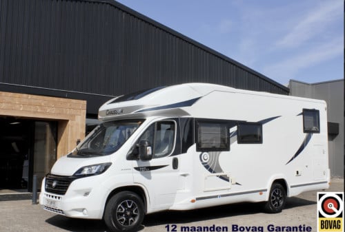 Chausson Welcome 727GA (Lengtebedden+ Electr. hefbed, Als Nieuw!!)