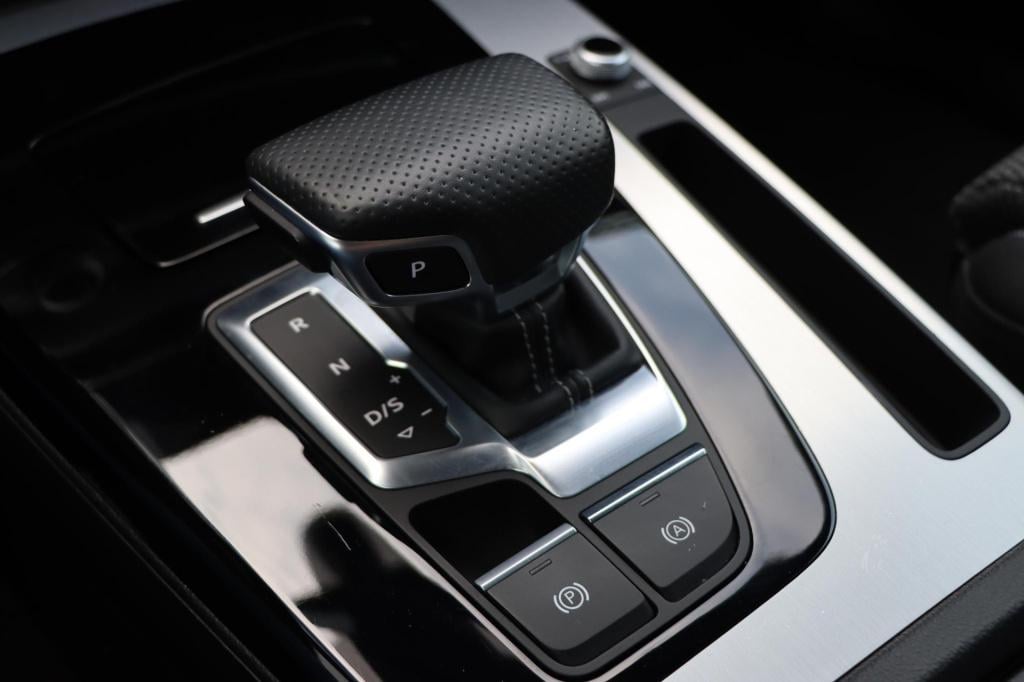 Audi Q5 50 tfsi e quattro s edition 300pk s-tronic