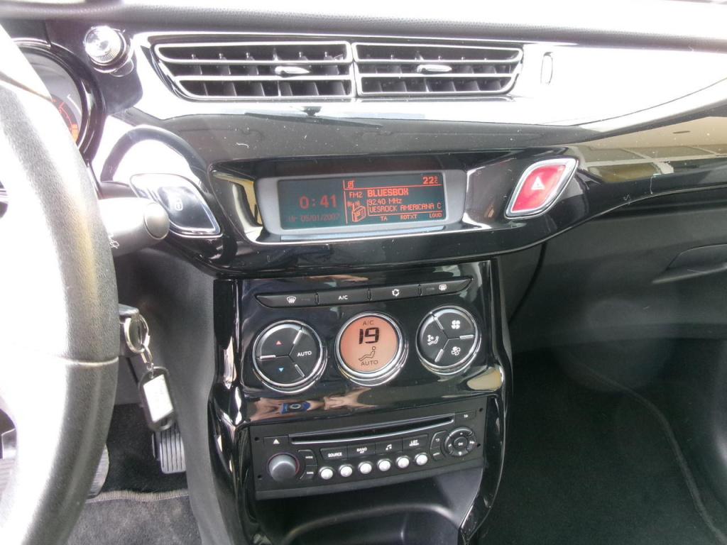 Citroen C3 1.2 vti 82pk clima, cruise-contr., tr.haak