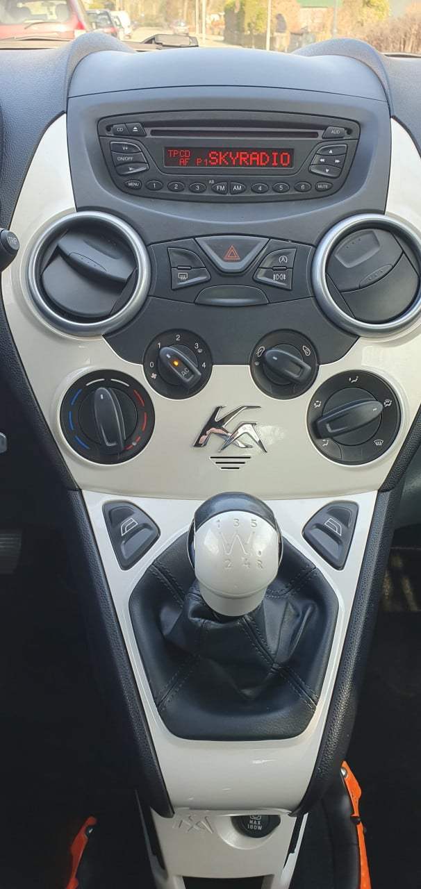 Ford Ka 1.2 Style, Start/Stop, airco, nieuwe distributieriem en uitlaat