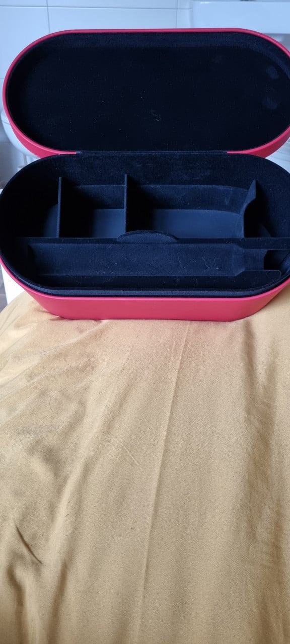 Mooie opbergbox voor Dyson rode airwrap