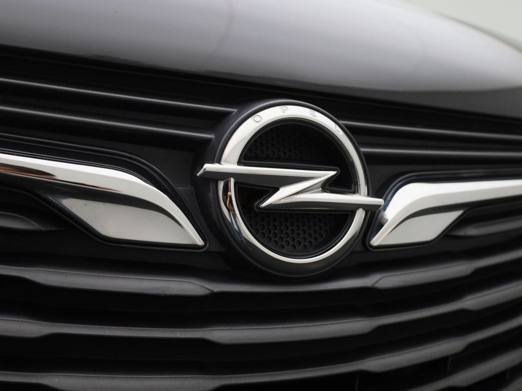 Opel Combo 1.5d l2h1 edition | navigatie | apple carplay/android auto | par