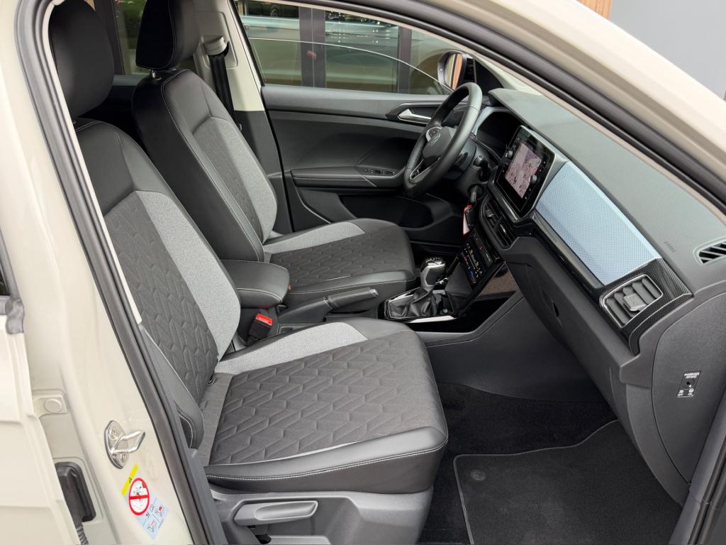 Volkswagen T-cross 1.5 tsi 150pk dsg | navigatie | camera | carplay | incl.