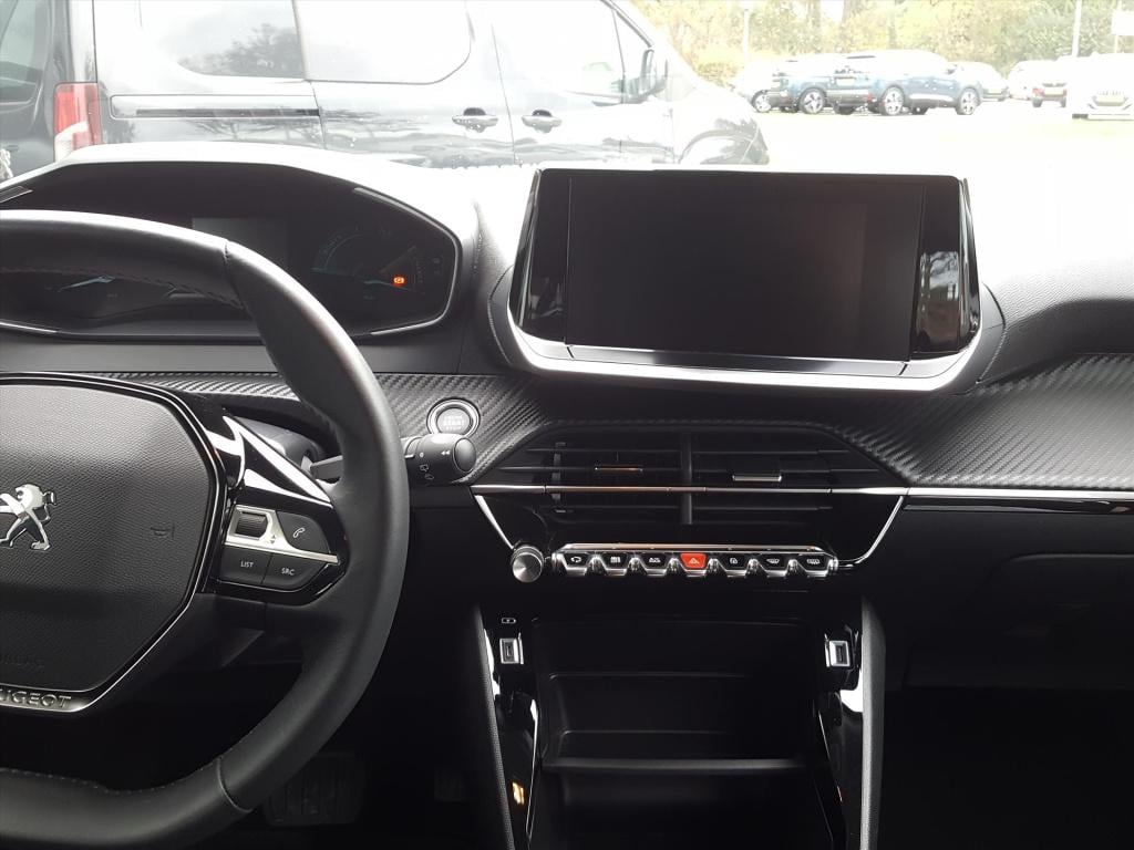 Peugeot E-2008 ev 50kwh 136pk 3-fase active apple carplay & android auto | 