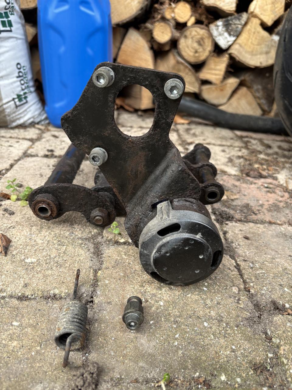 Piaggio Zip 4takt subframe