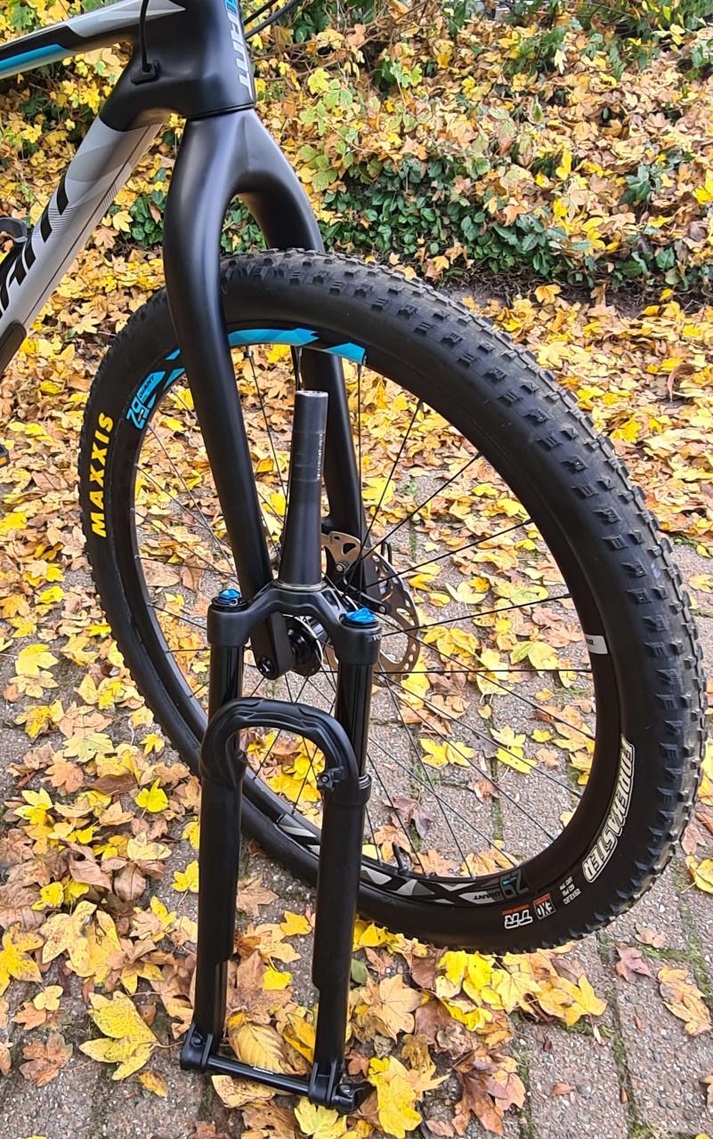 Zeer goed onder carbon MTB