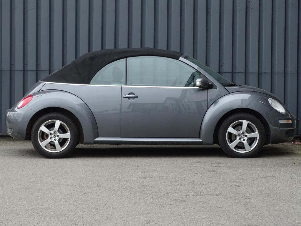 Volkswagen New Beetle cabriolet 1.6highline