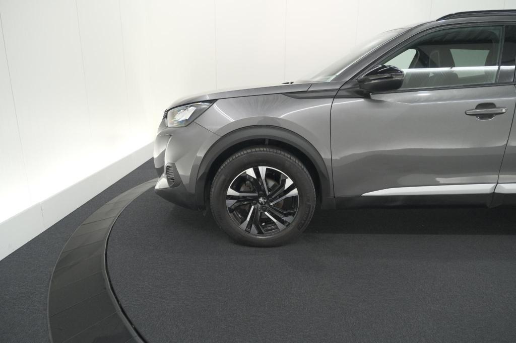 Peugeot 2008 puretech 130 eat8 allure pack | camera | apple carplay | parke