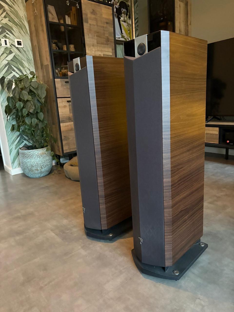 Set Focal Chorus 816 V Vloerstaande luidsprekers in top staat!