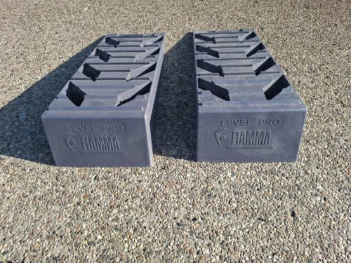 OPRIJBOKKEN VOOR CAMPER OF CARAVAN