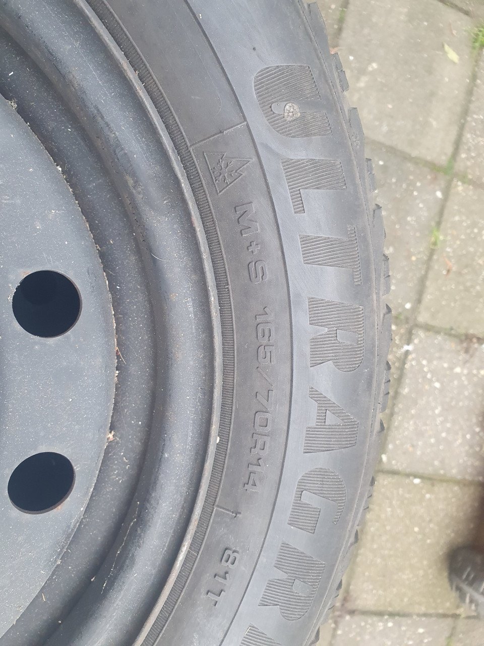 Winterbanden op velg 4x100 165/70R14