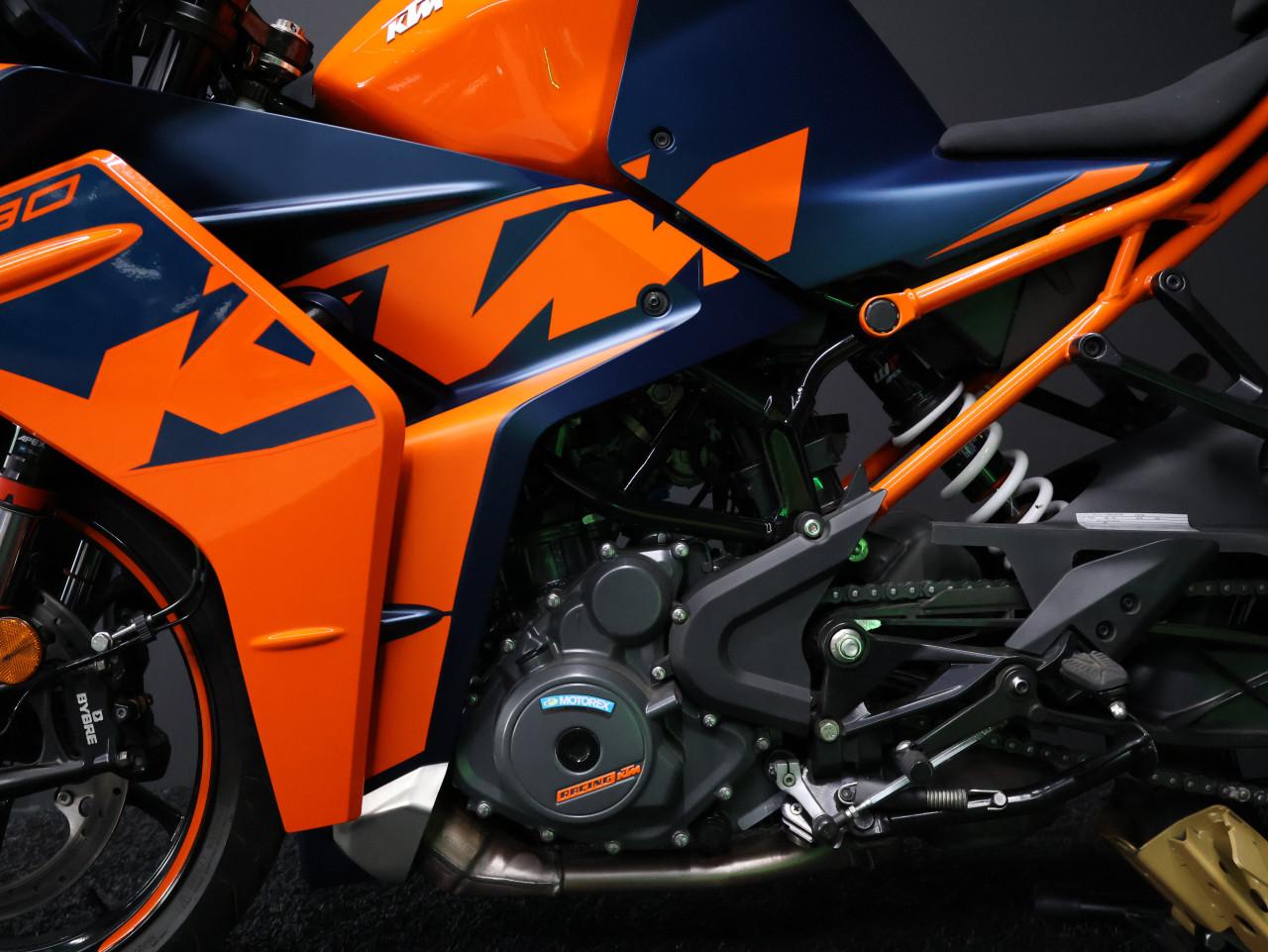 RC 390