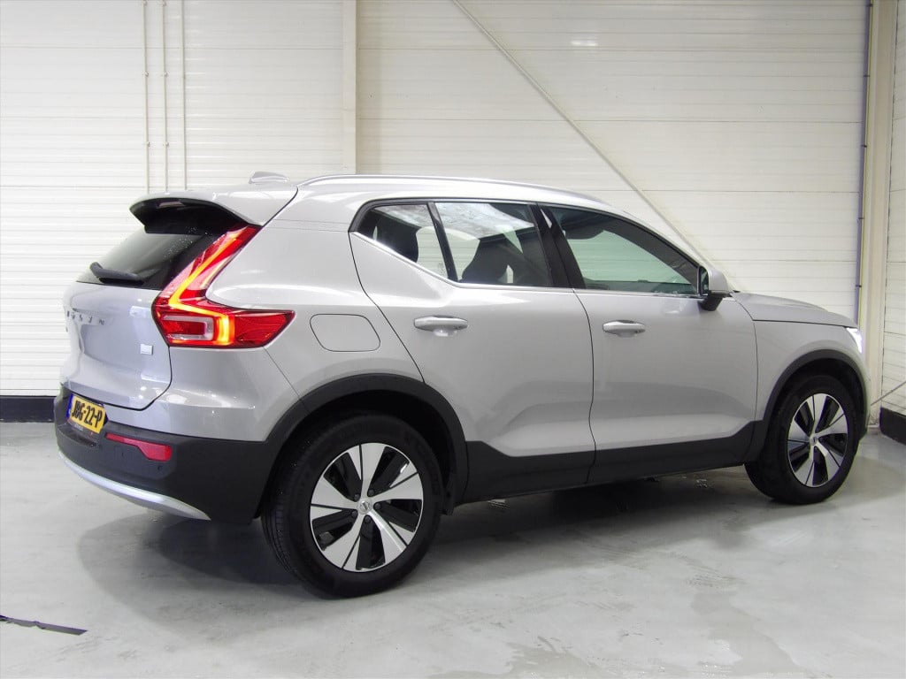 Volvo XC40 t5 plug-in hybrid 262pk aut core bright