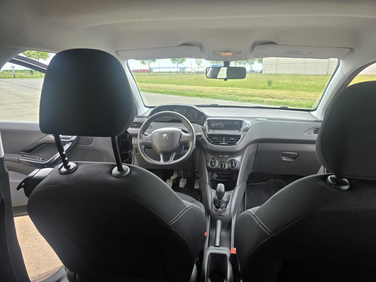 Peugeot 208 1.2 VTI Acces