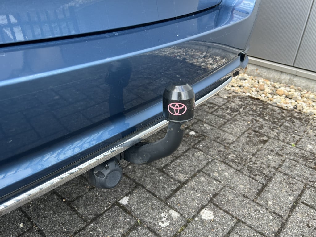 Toyota Auris touring sports 1.8 hybr. dynamic