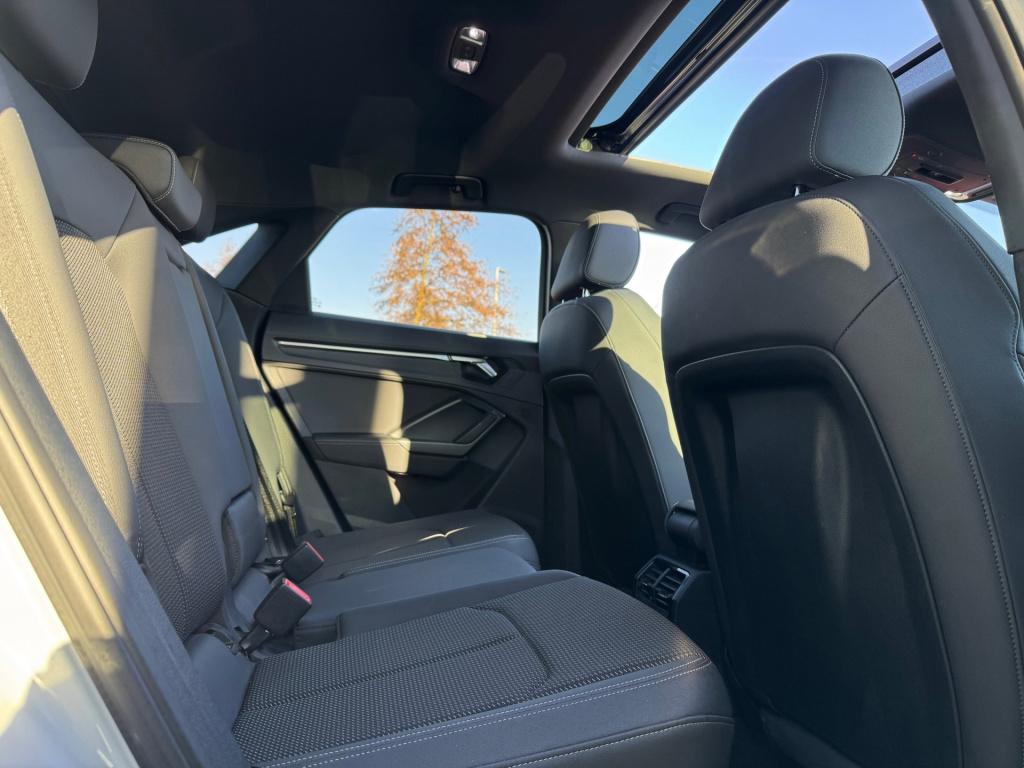 Audi Q3 sportback 35 tfsi s edition * panoramadak * 360 camera * trekhaak