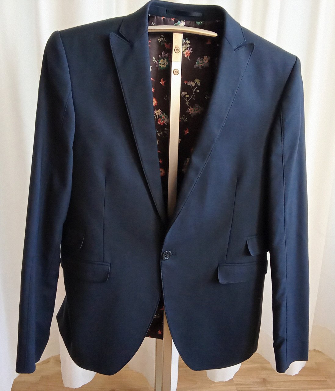 Prachtig blauw kostuum van Hans Ubbink