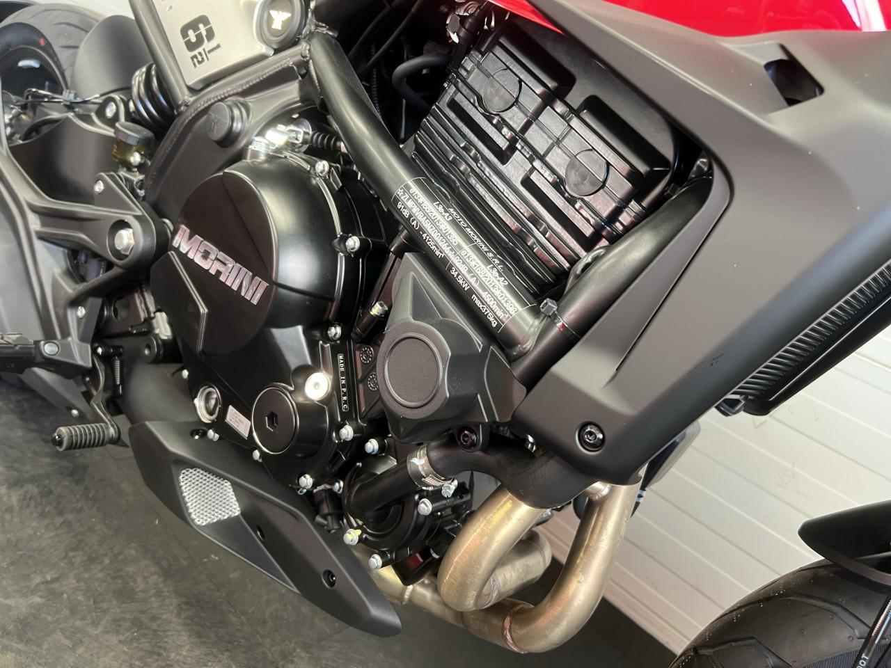 Moto Morini Seiemmezzo STR 650 nu €6999,- all in!