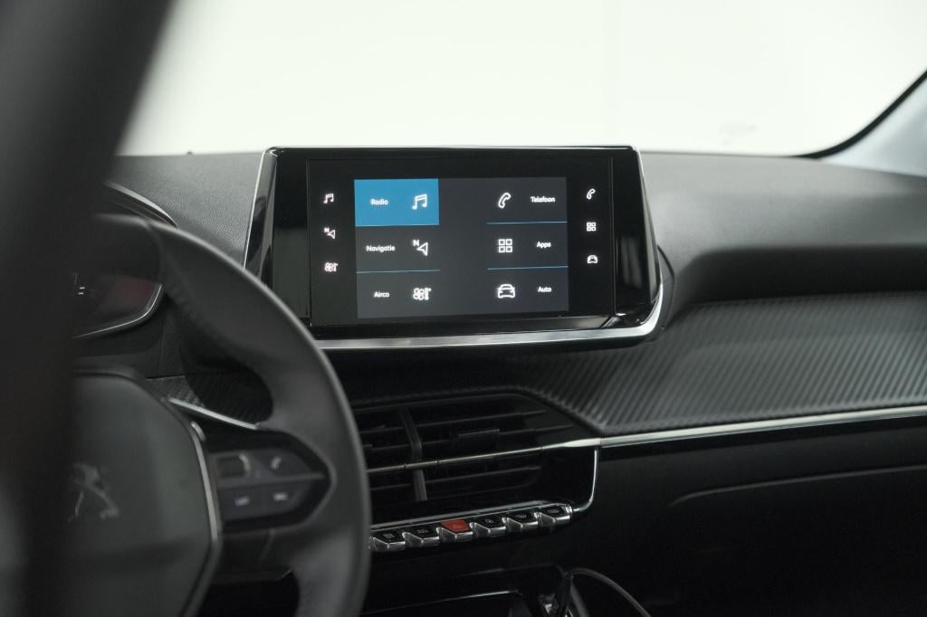Peugeot 208 puretech 100 allure | navigatie | parkeersensoren | apple carpl