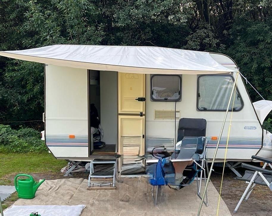 Opgeknapte adria caravan