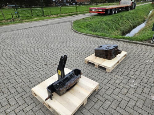 Compleet set gewichten New Holland