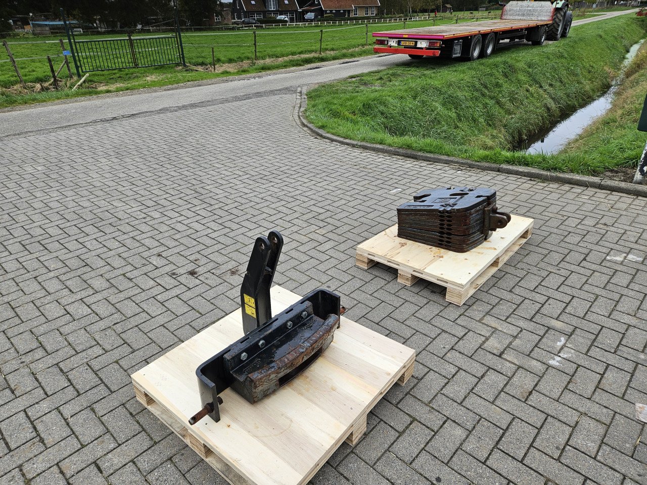 Compleet set gewichten New Holland