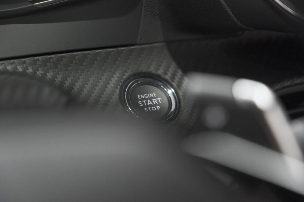 Peugeot 2008 hybrid 145 e-dcs6 allure | 360 camera | adaptieve cruise contr