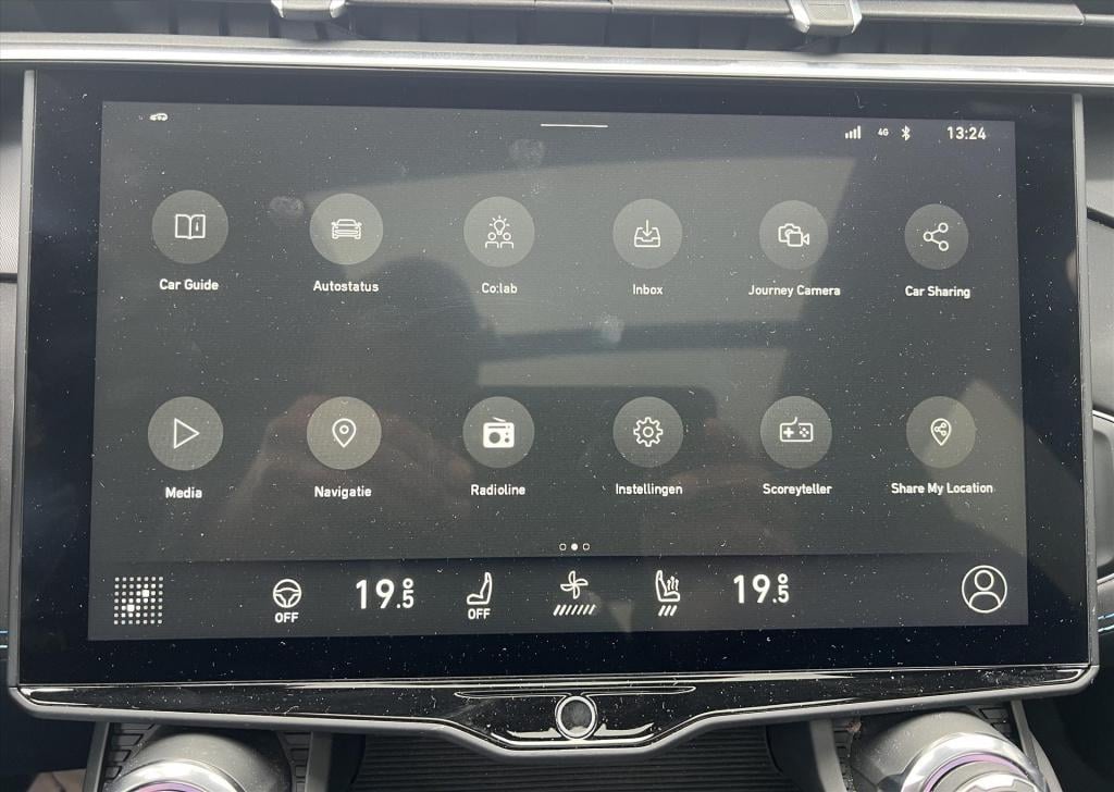 Lynk & Co 01 1.5 261pk phev 7dcth , panodak , adaptive cc ,stuur en stoelve