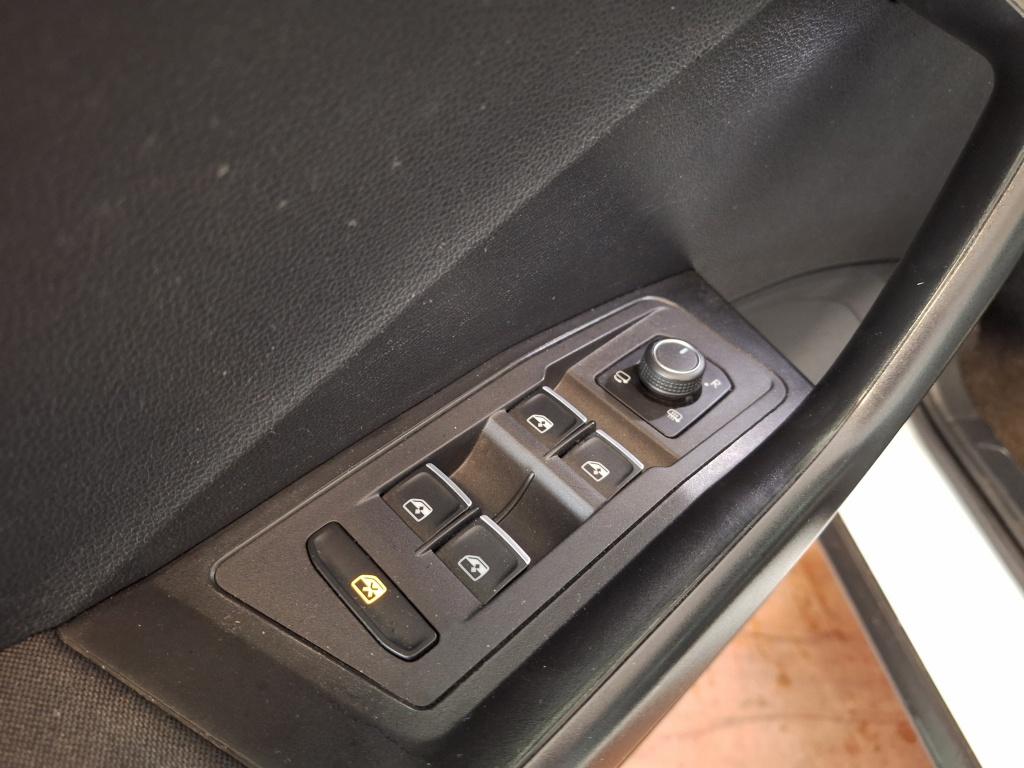 Volkswagen T-roc 1.5 tsi sport | automaat | adapt.cruise