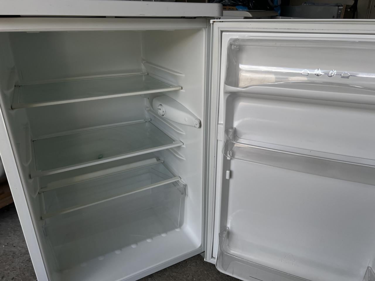 Tafelmodel koelkast 85x55 cm. 152 liter energieklasse A+