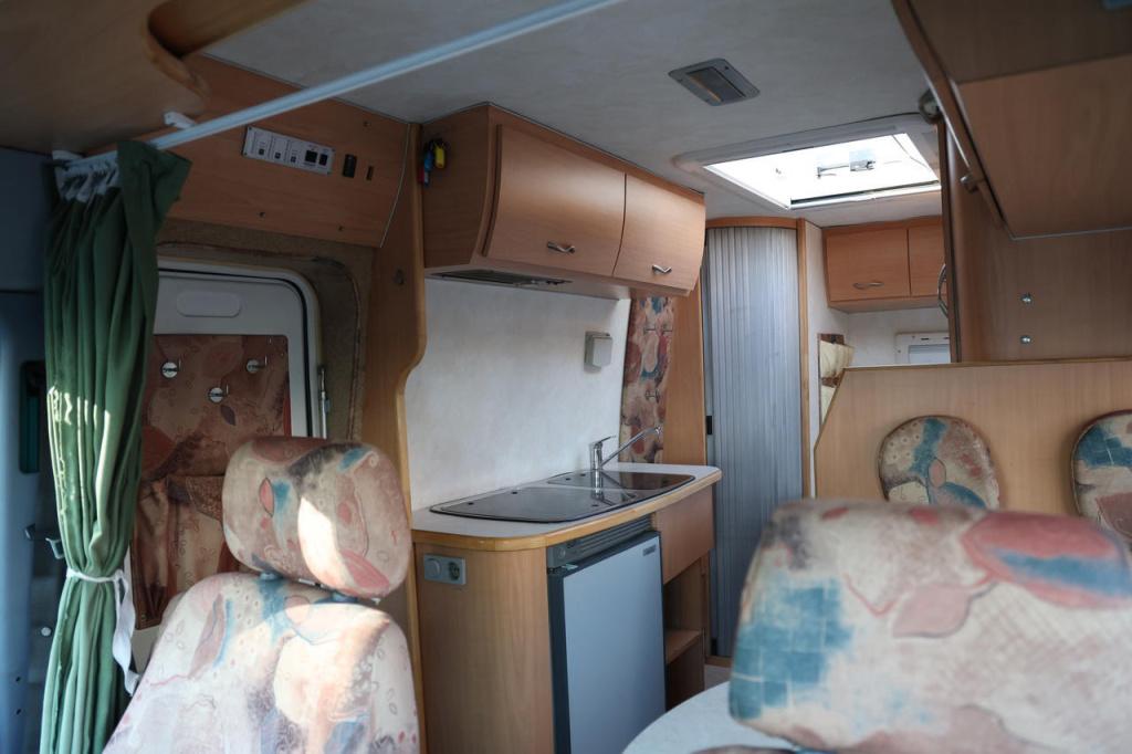 Mercedes-Benz Onbekend 312 d buscamper