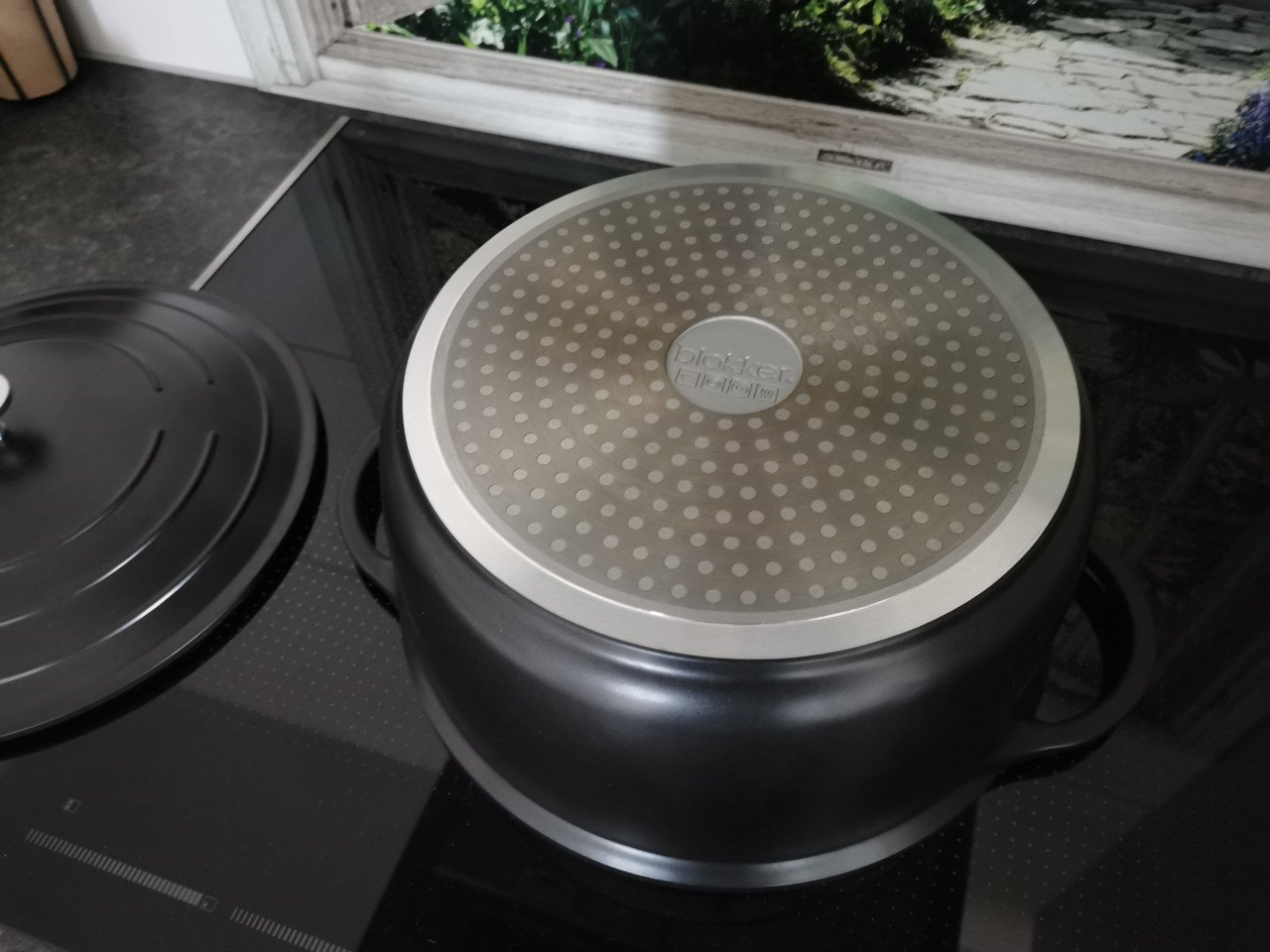 Blokker Comfort zwarte braadpan Ø 28 cm 6,7 liter