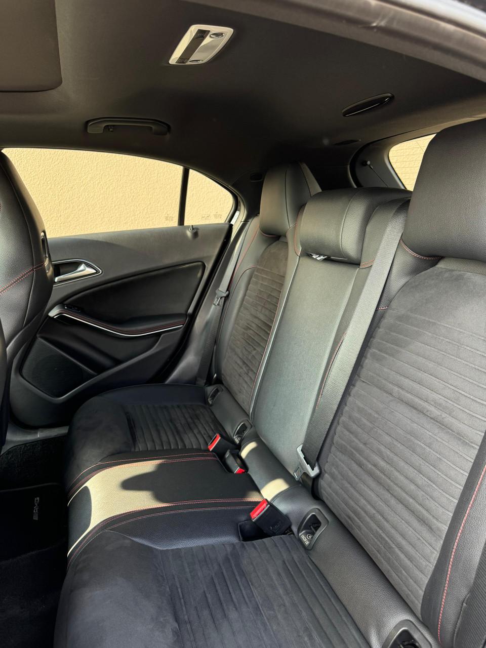 Zeer nette, goed onderhouden Mercedes A-Klasse AMG Night Pakket