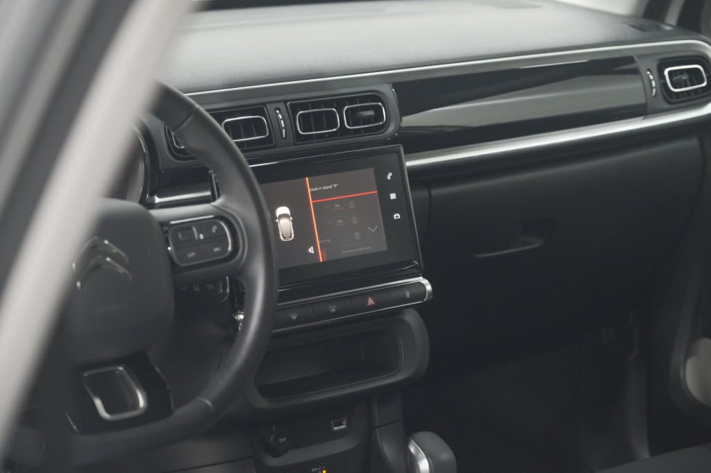 Citroen C3 puretech 110 eat6 feel edition | panoramadak | apple carplay | p
