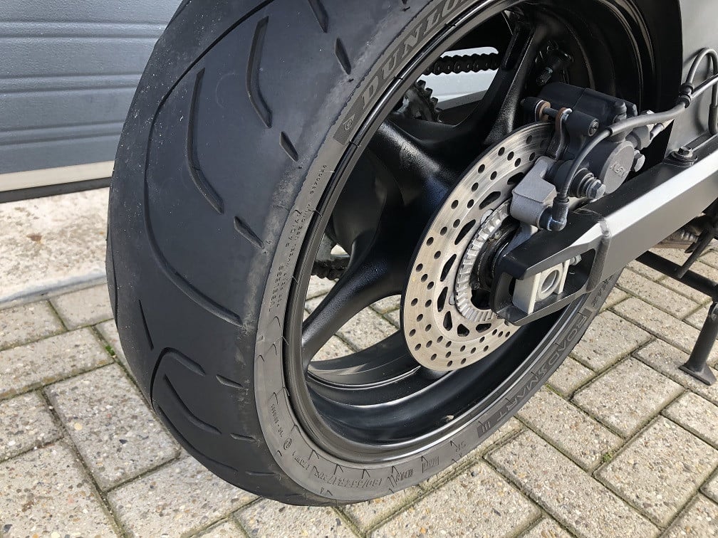 Nette Yamaha FZ6-S2 met ABS uit 2008, 1e eig, 33 dkm, koffers, etc €3850,-
