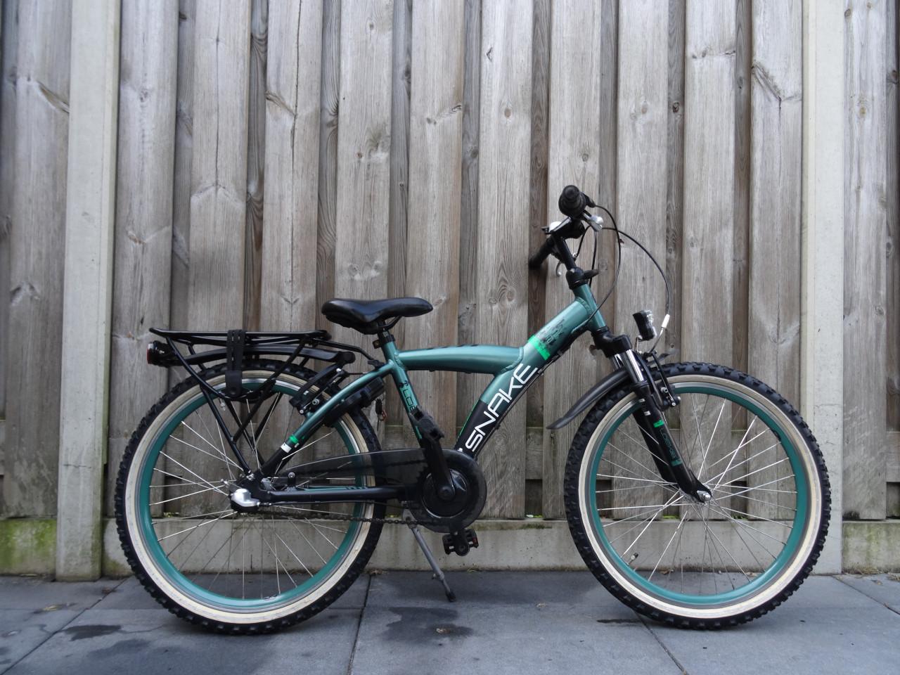 Loekie Snake Kinderfiets – 22 inch – 3 Versnellingen 🚲✨