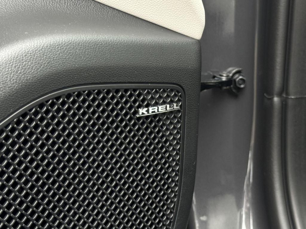 Hyundai Tucson 1.6 t-gdi phev premium light grey interieur