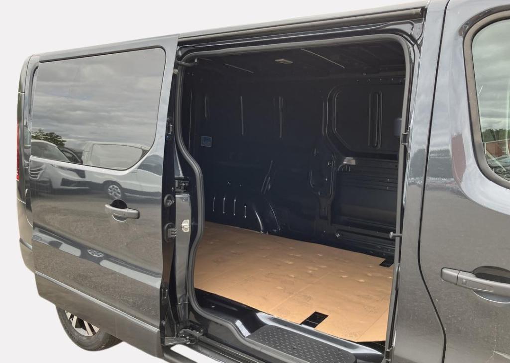 Renault Trafic 2.0 blue dc1 150 edc t30 l2h1 extra - 125th anniversary - al