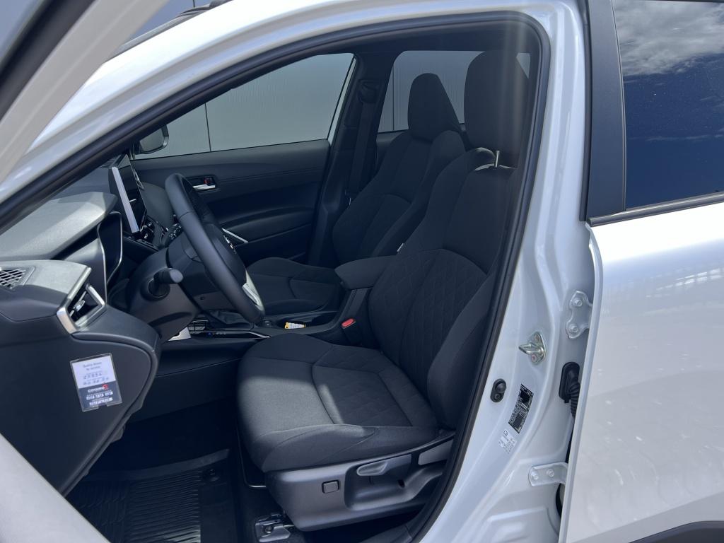 Toyota Corolla Cross hybrid 140 style | panoramadak | stoel en stuurverwarm