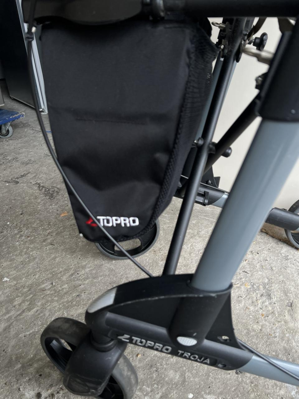 Rollator Topro Troja 2G imt M mat zwart 150-200 cm < 150 kg