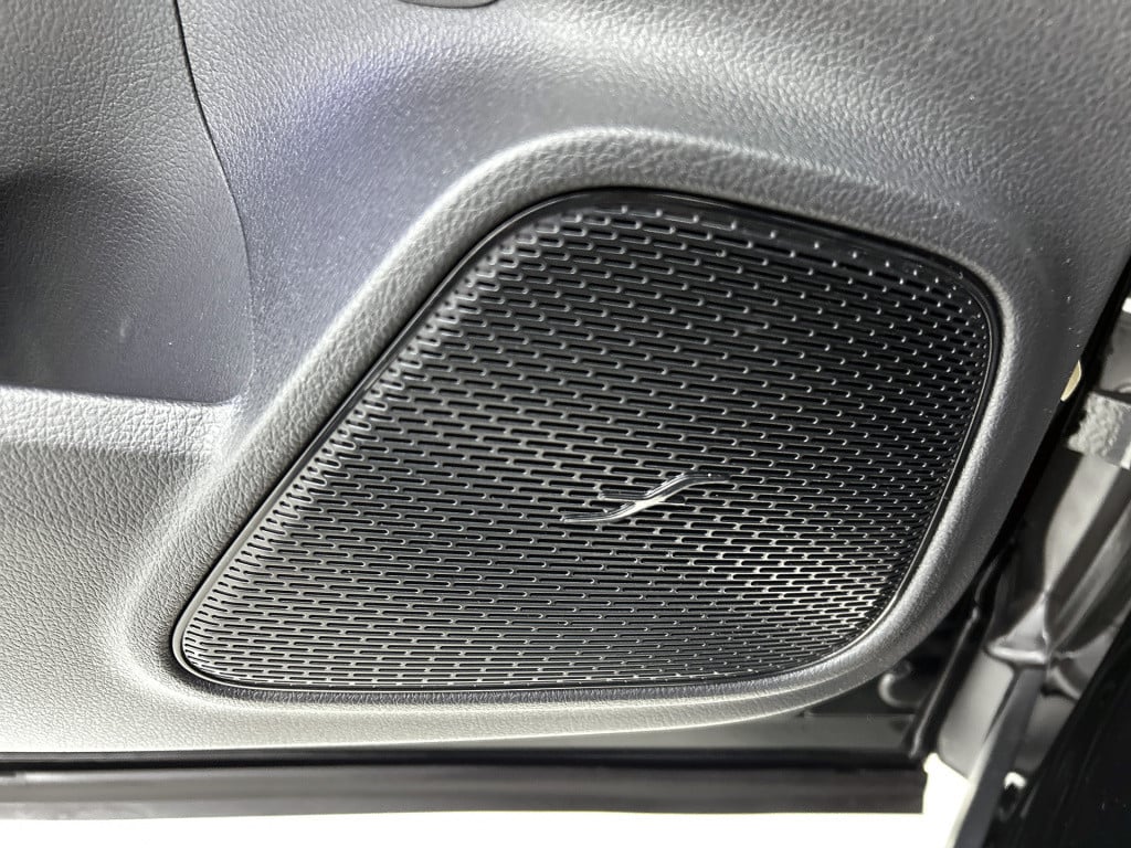 Mercedes-Benz Gla-klasse 180 business solution amg | trekhaak | parkeerpakk