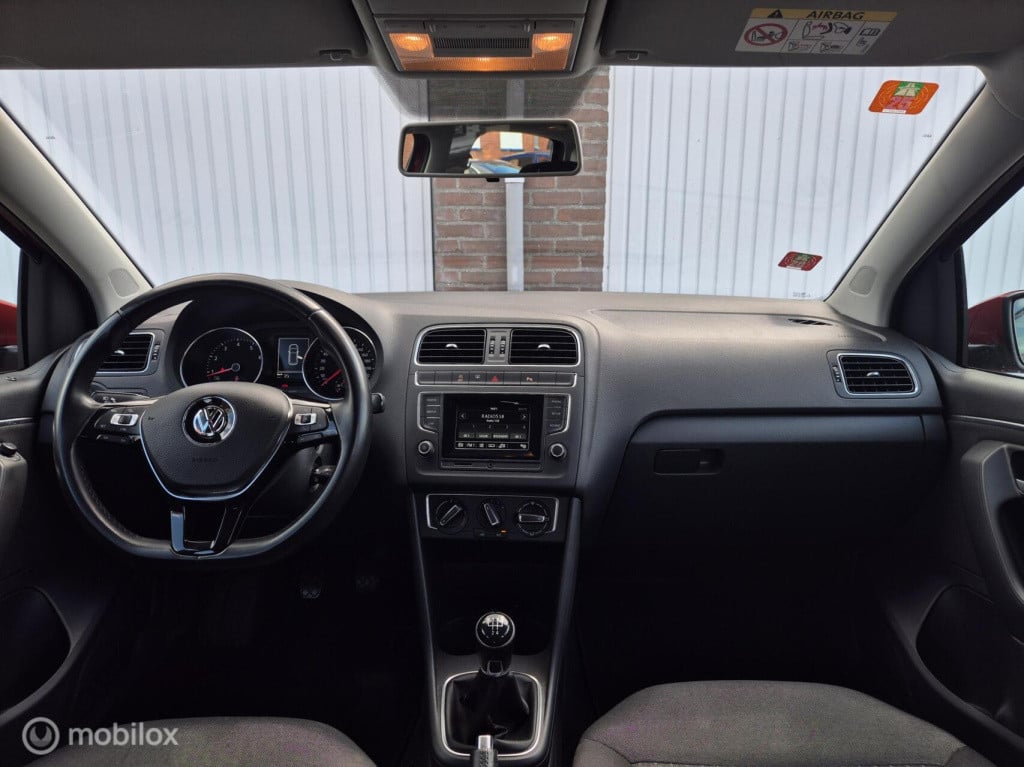 Volkswagen Polo 1.2 tsi comfortline / dealeronderhouden / cruisecontrol / b
