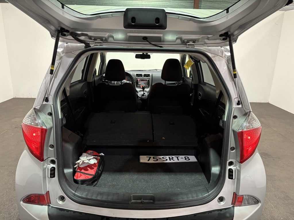 Toyota Verso-s 1.3 vvt-i dynamic