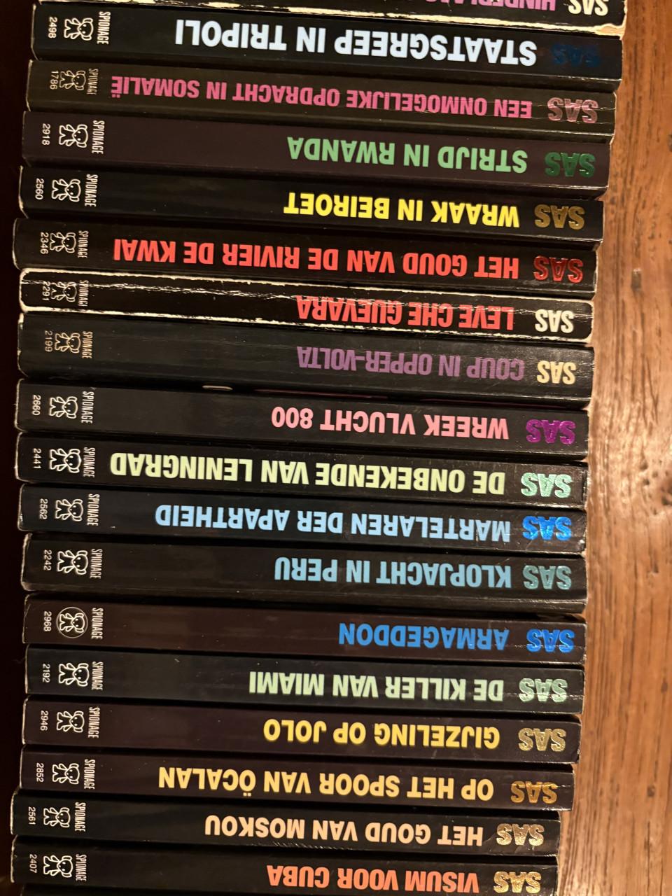 Detective collectie SAS boekjes set van 104 stuks